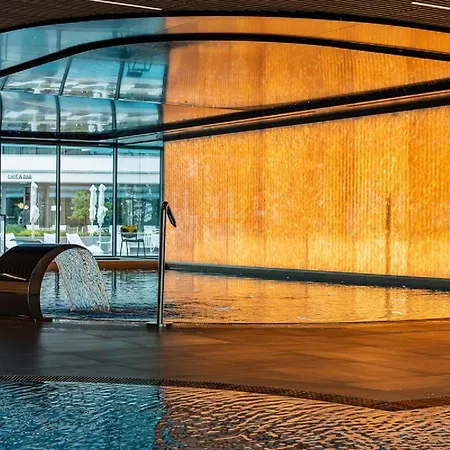 Wave Seaview 5* 米兹多洛杰